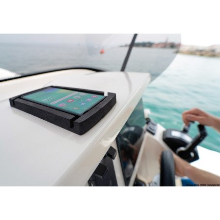 OSCULATI CARICABATTERIE STAGNO ROKK WIRELESS CATCH